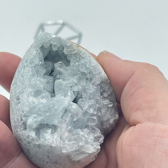 Celestine egg crystal carving stone points light blue 2.5” - Picture 9 of 11